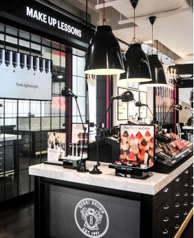 Retail Custom Glass Cosmetic Store Shelves