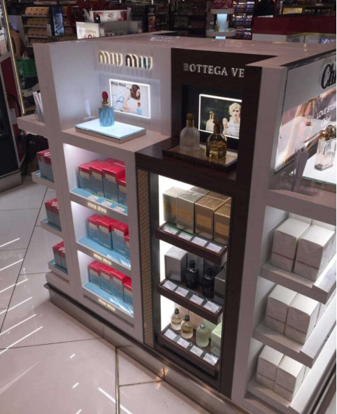 High End Custom Wooden Cosmetic Cabinet Display Stand For Shop