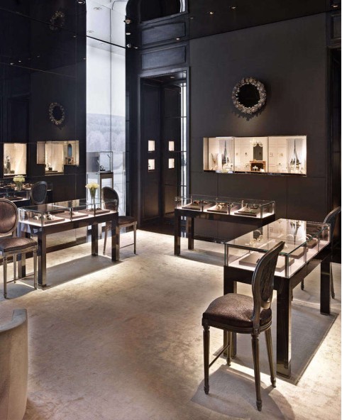 High End Wood Jewelry Showcase 