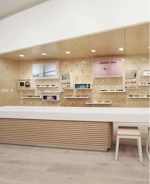 Retail Modern Optical Shop Display Design