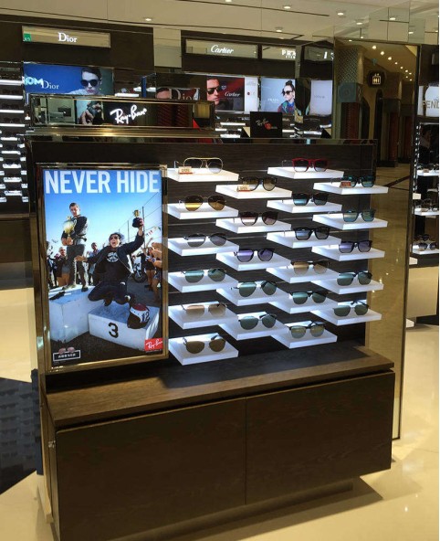 High End Optical Shop Interior Design