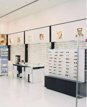 Creative Optical Shop Design Display Showcase