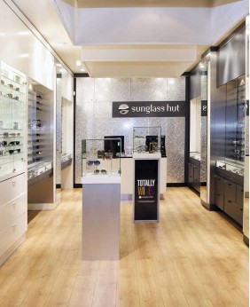 Creative Retail Eyewear Store Design 