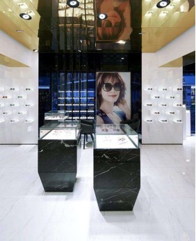 Creative Retail Optical Shop Counter Design 