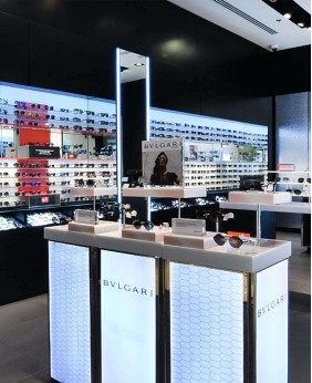 Creative Optical Shop Design Display Showcase