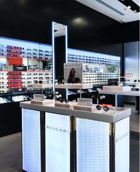Creative Optical Shop Design Display Showcase