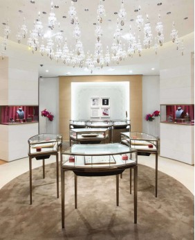 Luxury Retail Jewellery Display Showcase Design