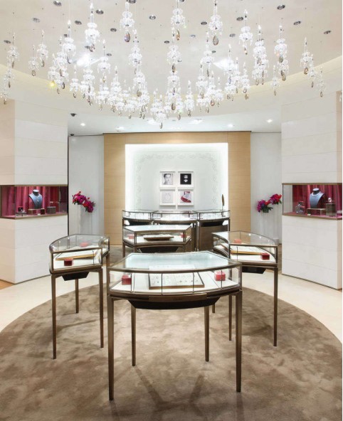Luxury Retail Jewellery Display Showcase Design