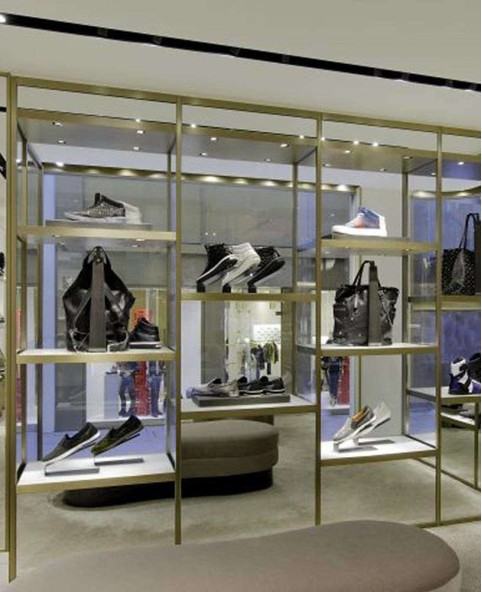 High End Shoe Store Design